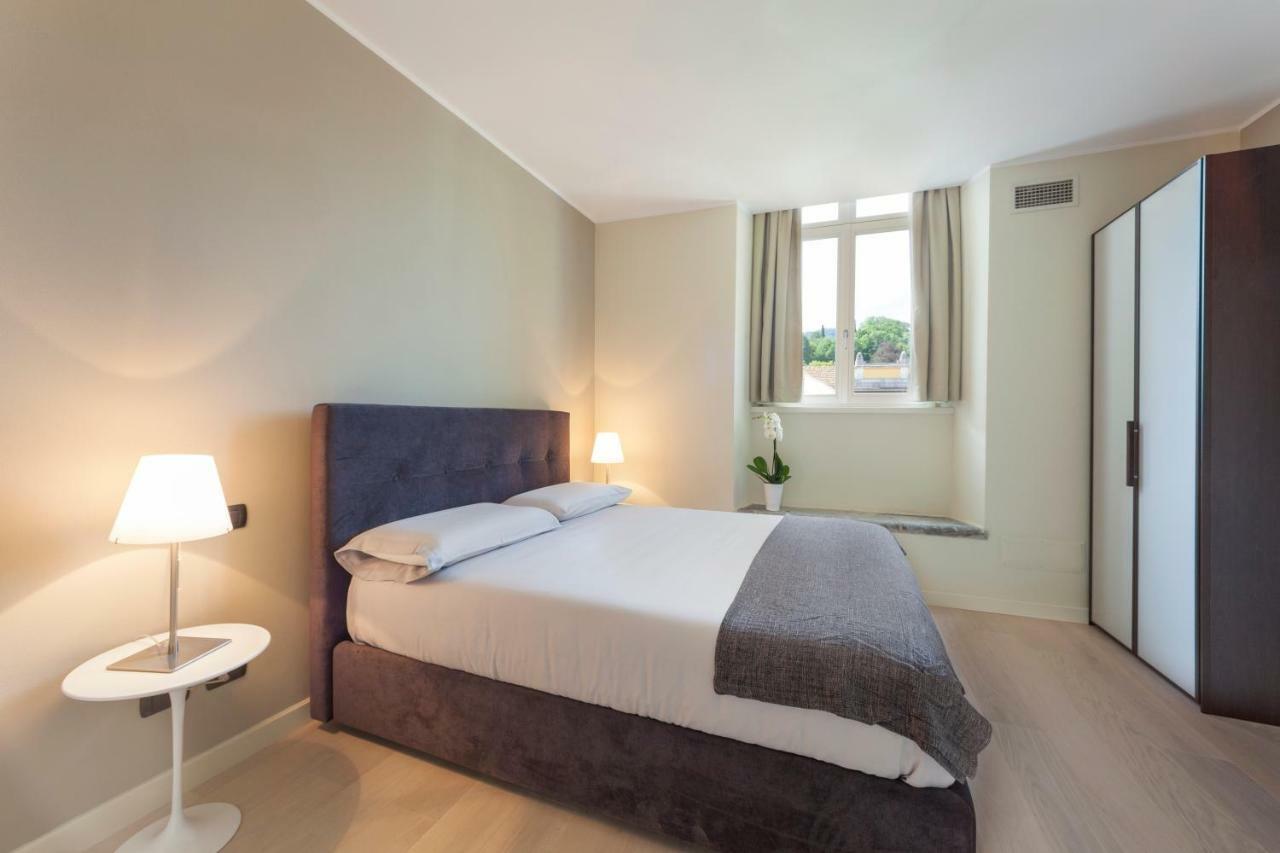 Liszt Tower By Klabhouse Apartment Bellagio Bagian luar foto